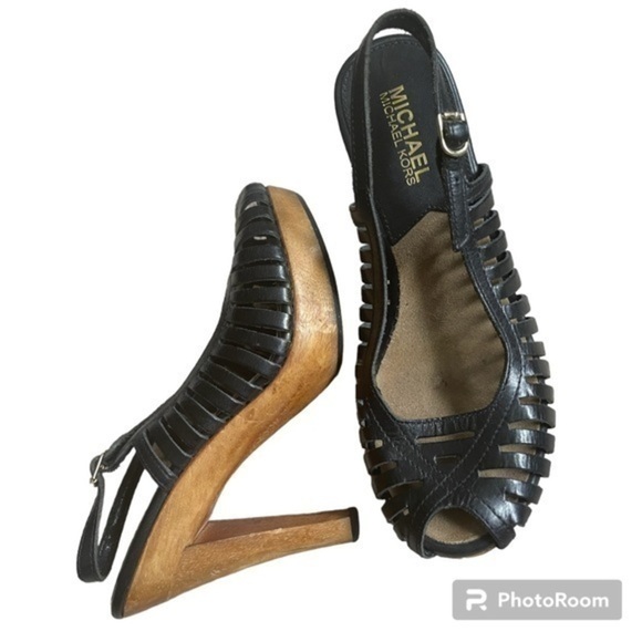 MICHAEL KORS | MICHAEL MK BLACK WOODE. STRAPY OPEN-TOE 5” HEELS, SIZE 6 - Picture 1 of 5